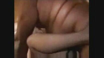 Little black lässt dem Mädchen eine Fette Ladung fallen. gratis porno reife damen