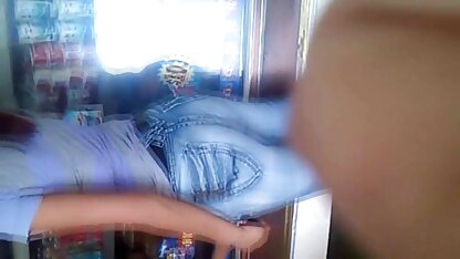 # Mädchen in jeans, schön grün (mit Gesicht) reife german tube