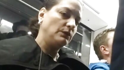 Frauen mögen die Ausbuchtung.Er kann nicht aufhören zu suchen free sex trailer