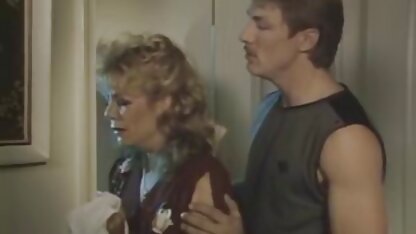 Frau bedauern gekräuselt sex im Film porbn