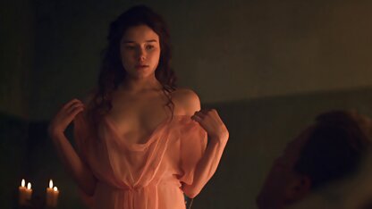 Hanna mangan lawrence - Spartakus Rache. alte nackte damen