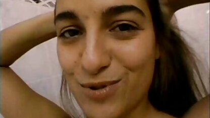 Hairy lil ' ana wird Strecken das Arschloch gefiederten es (scout)) einfach porno blasen