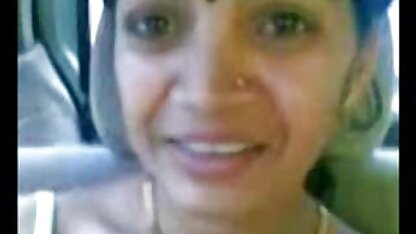 Smart Indian Titten zeigen im Auto reife frauen arschficken