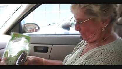 Oma shirley ist die Autorin des neuen reifer mann sex