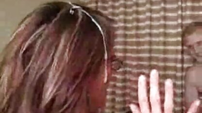 Jung in Ihr Haar und Sie flips out porno ü50